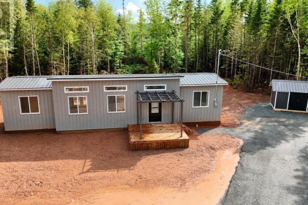 Primary Bedroom - 35 First Court, Valley, NS B6L2G7 Photo 4