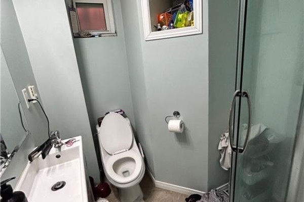 Kitchen - 35 Grant Avenue Unit# 4, Hamilton, ON L8N2X4 Photo 4