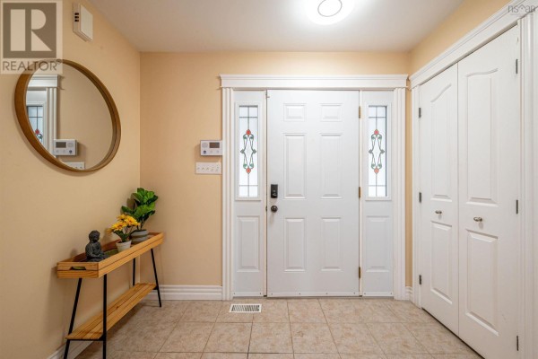 Family room - 35 Granter Road, Bedford, NS B4B2C5 Photo 2