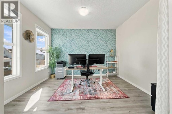 Kitchen - 35 Heritage Rise, Cochrane, AB T4C2R5 Photo 3
