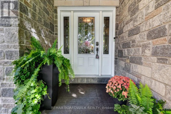 35 Honore Crescent, The Nation, ON, photo 2