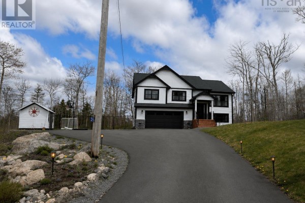 35 Hummingbird Lane, Hammonds Plains, NS, photo 2