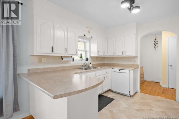 3pc Bathroom - 35 Inglis Street, Shediac, NB E4P8S9 Photo 4