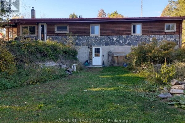 Kitchen - 35 Kaladar Street, Tweed), ON K0K3J0 Photo 2