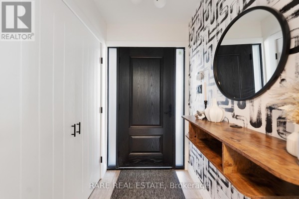 35 Kennard Avenue, Toronto, ON M3H4M2 Photo 4