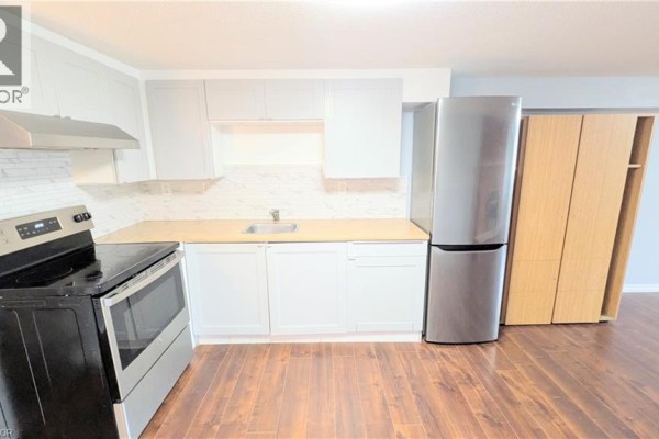 Primary Bedroom - 35 Leaway Avenue Unit# Basement, Hamilton, ON L8W1S7 Photo 4