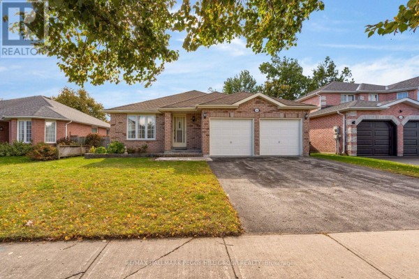 35 Livia Herman Way, Barrie