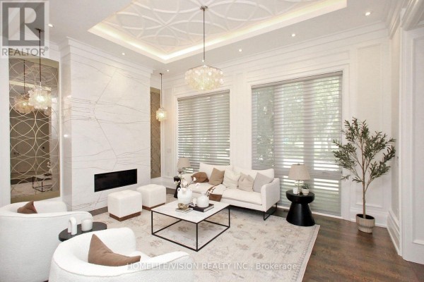 35 Longwood Drive S, Toronto, ON, photo 3