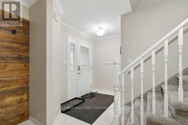 Bedroom 2 - 35 Loraine Avenue, Quinte West, ON K8V6R4 Photo 4