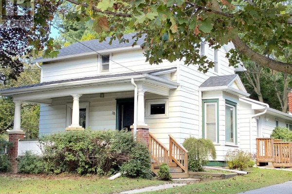 35 Main Street S, Uxbridge, ON, photo 2
