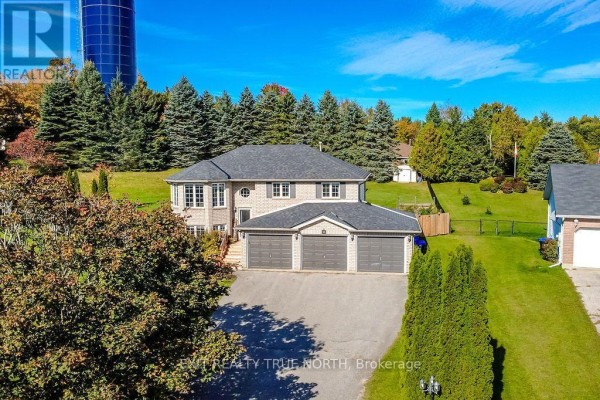 Residential for sale at 35 Marlow Circle, Springwater, ON - MLS® ajub1O