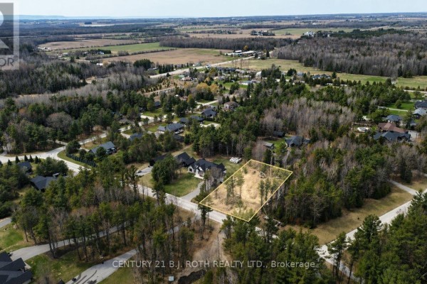 35 Marni Lane, Springwater, ON L0L2K0 Photo 5