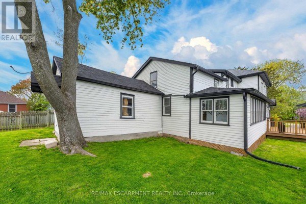 35 Ottawa Street S, Haldimand, ON, photo 2