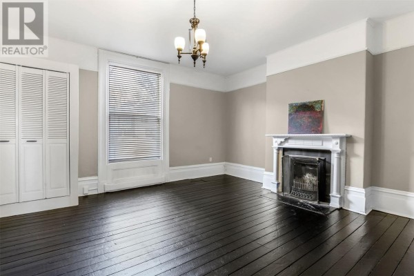 35 Queens Road, St  John S, NL A1C2A4 Photo 4