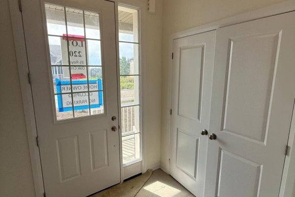 35 Royal Oak Crescent, Loyalist, ON, photo 3