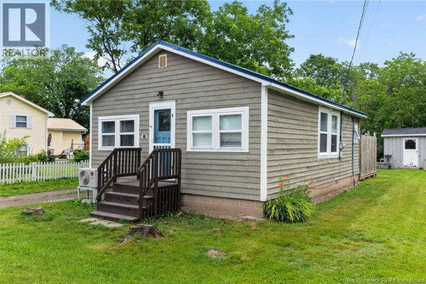 Primary Bedroom - 35 Second Avenue, Pointe Du Chene, NB E4P5B9 Photo 3