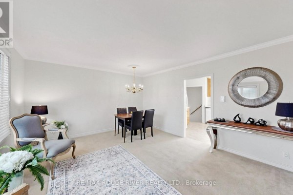 Primary Bedroom - 35 Southlawn Drive, Toronto, ON M1S1H9 Photo 4