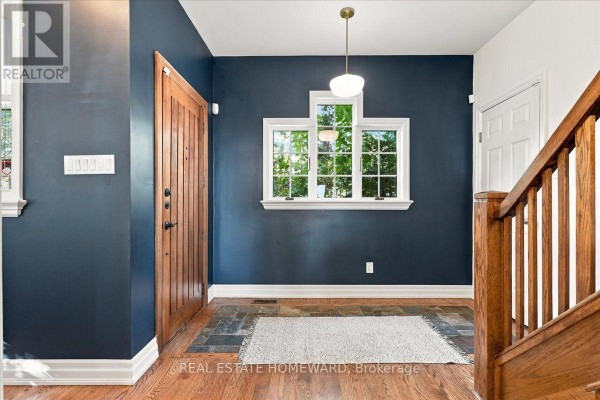 Dining room - 35 Springbank Avenue, Toronto, ON M1N1G2 Photo 3