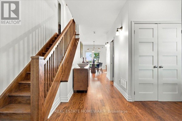 Kitchen - 35 Springbank Avenue, Toronto, ON M1N1G2 Photo 4