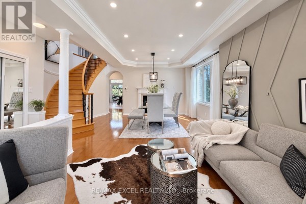 Family room - 35 Stoneheath Crescent, Markham, ON L6C2K9 Photo 5