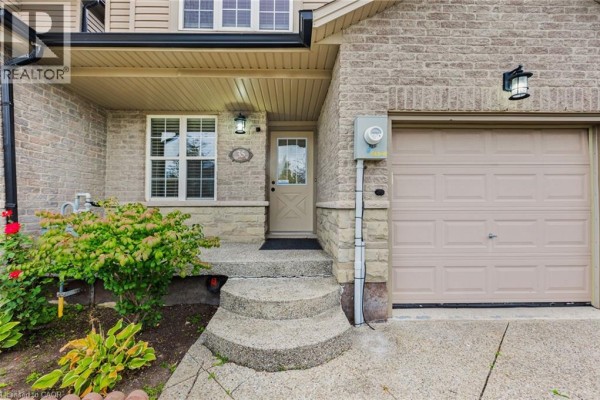 35 Thames Way, Mount Hope, ON, photo 2