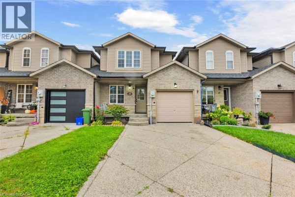 35 Thames Way, Mount Hope Photo 4