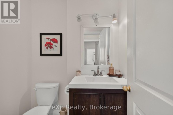 35 Toronto Road, Grey Highlands, ON N0C1E0 Photo 5