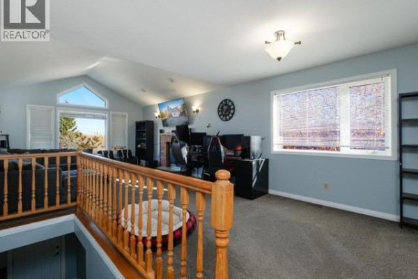 Primary Bedroom - 35 Turner Crescent, Whitehorse, YT Y1A0C4 Photo 5