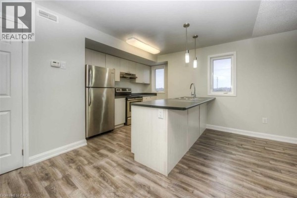 Primary Bedroom - 350 Fisher Mills Road Unit# 35, Cambridge, ON N3C0G8 Photo 5