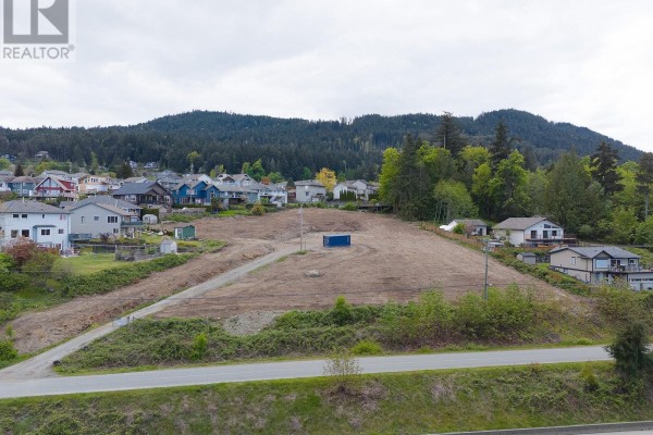 350 Morgan Rd, Ladysmith, BC, photo 3