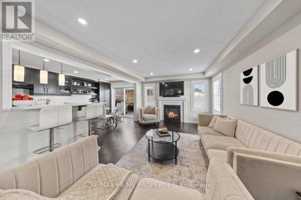 Eating area - 350 Sweetfern Crescent, Ottawa, ON K4A1A5 Photo 4