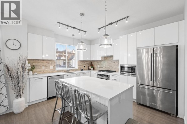149 3500 Burke Village Promenade, Coquitlam, BC V3E0N2 Photo 5