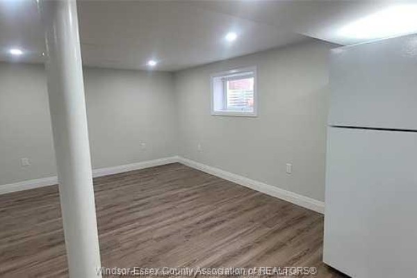 Kitchen - 3500 Dominion Boulevard Unit# Basement, Windsor, ON N9E2N9 Photo 4