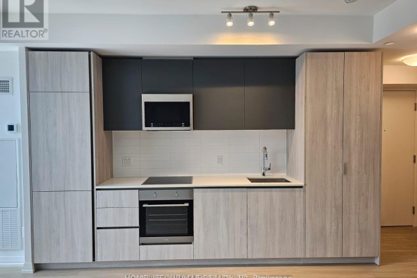 3501 - 8 Widmer Street, Toronto, ON, photo 3
