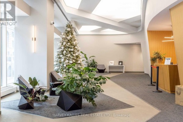 Kitchen - 3503 - 8 The Esplanade Avenue, Toronto, ON M5E0A6 Photo 3