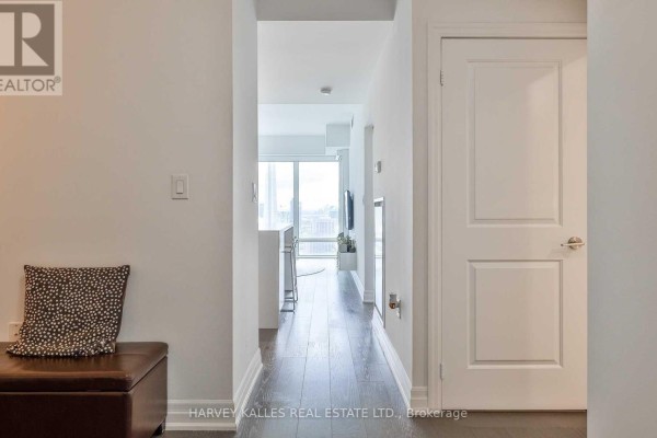 Primary Bedroom - 3503 - 8 The Esplanade Avenue, Toronto, ON M5E0A6 Photo 4