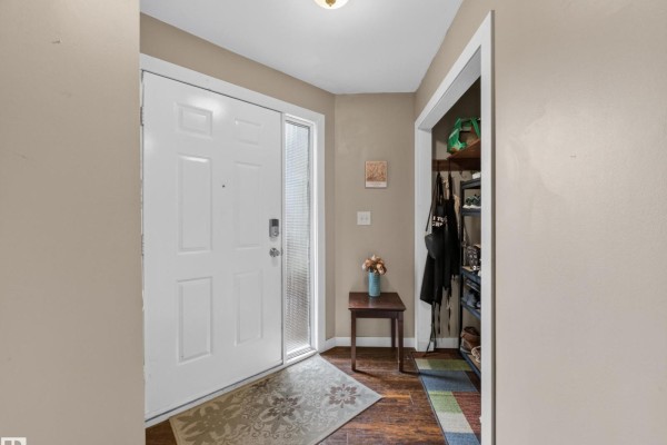 Dining room - 3503 42a Av Nw, Edmonton, AB T6L4C6 Photo 2
