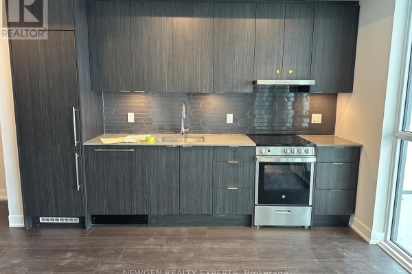 3504 - 430 Square One Drive, Mississauga, ON L5B0L6 Photo 3