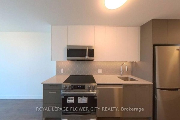 Family room - 3505 - 30 Francis Street, Kitchener, ON N2G1H7 Photo 3
