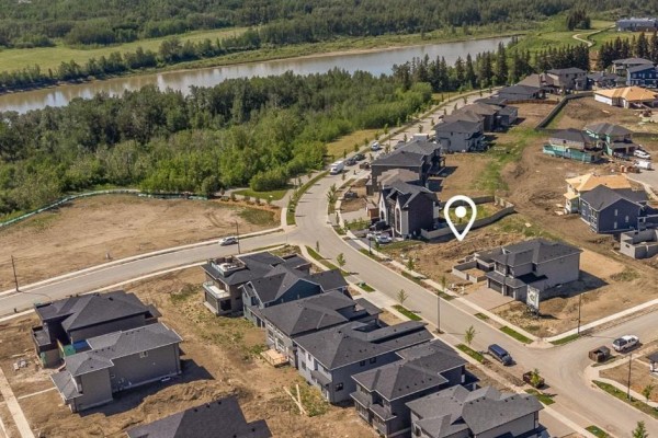 3505 Keswick Bv Sw, Edmonton, AB, photo 2