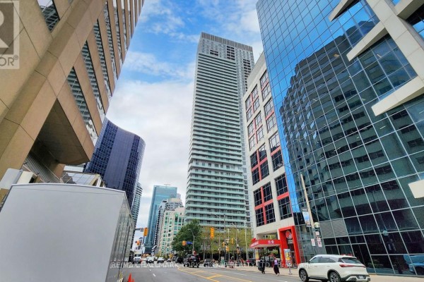 3507 - 300 Front Street W, Toronto, ON, photo 2