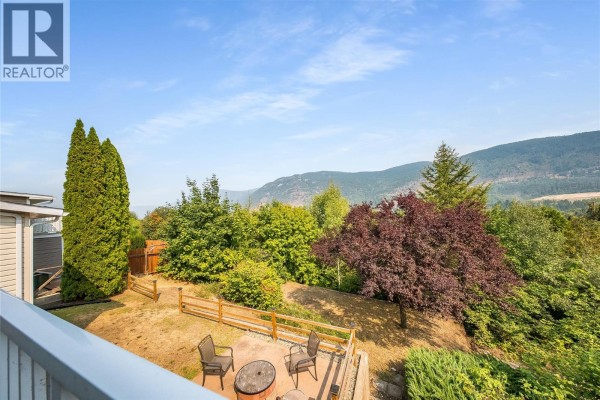 3pc Bathroom - 3509 5th Avenue, Castlegar, BC V1N2V8 Photo 4