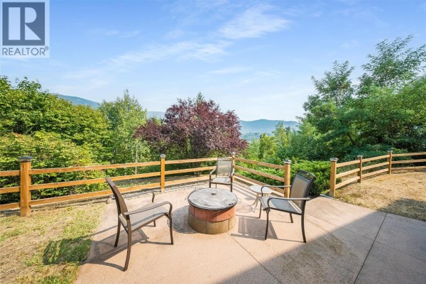 Bedroom - 3509 5th Avenue, Castlegar, BC V1N2V8 Photo 5