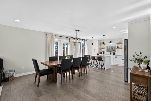 Dining room - 35094 37e Road, Steinbach, MB R5G1P7 Photo 2