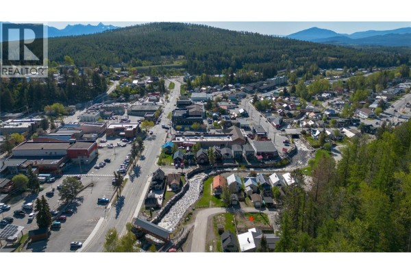 350b Kimberley Avenue, Kimberley, BC V1A2J1 Photo 5
