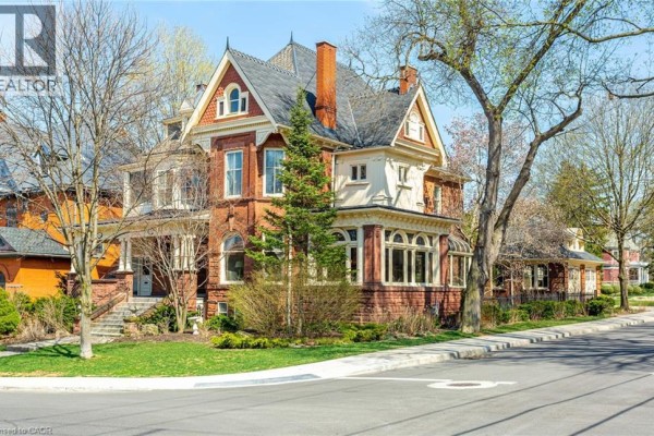 351-353 Bay Street S, Hamilton, ON, photo 2