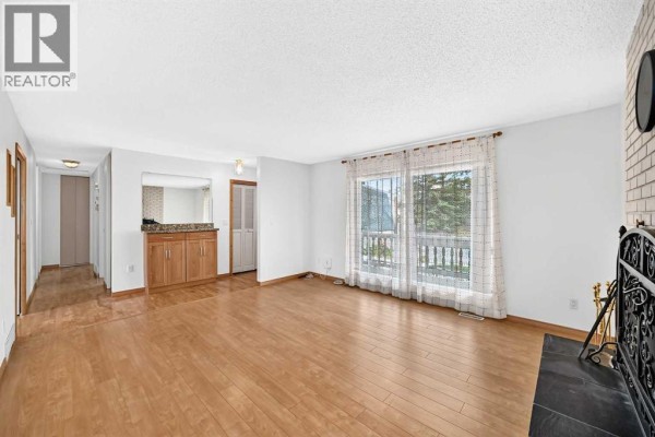 Bedroom - 351 Cedarpark Drive Sw, Calgary, AB T2W2J5 Photo 5