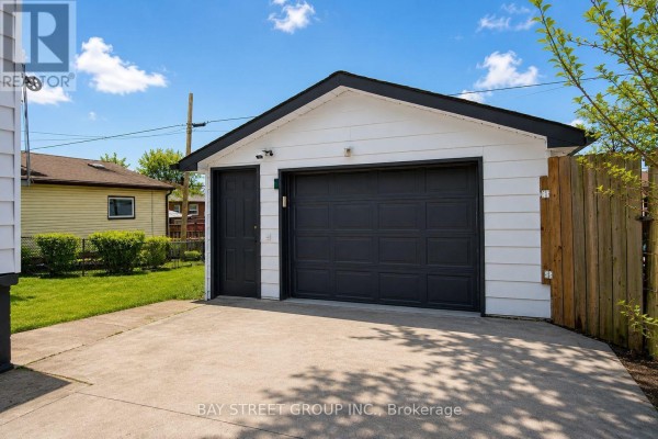351 East 27th Street, Hamilton, ON, photo 3