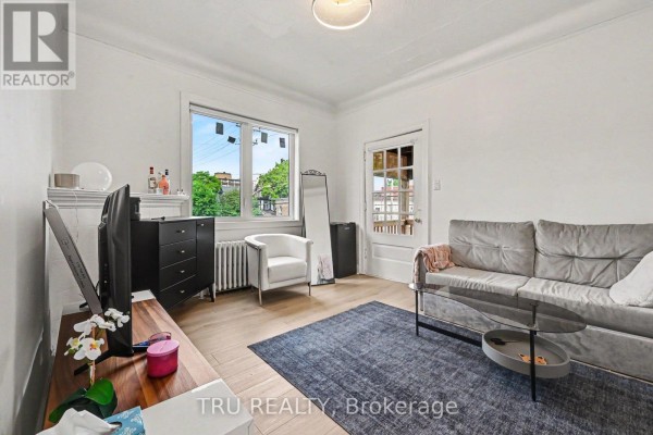 351 Friel Street, Ottawa, ON K1N7W7 Photo 5