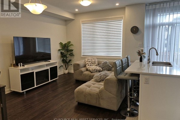 351 Raheen Court, Ottawa, ON K2J7C2 Photo 5